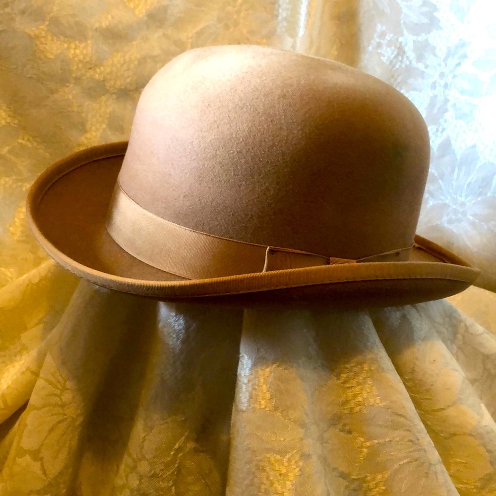 Tan Felt Derby Hat
